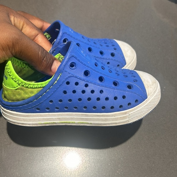 SKECHERS BOY'S GUZMAN STEPS SLIP-ON - Picture 3 of 6